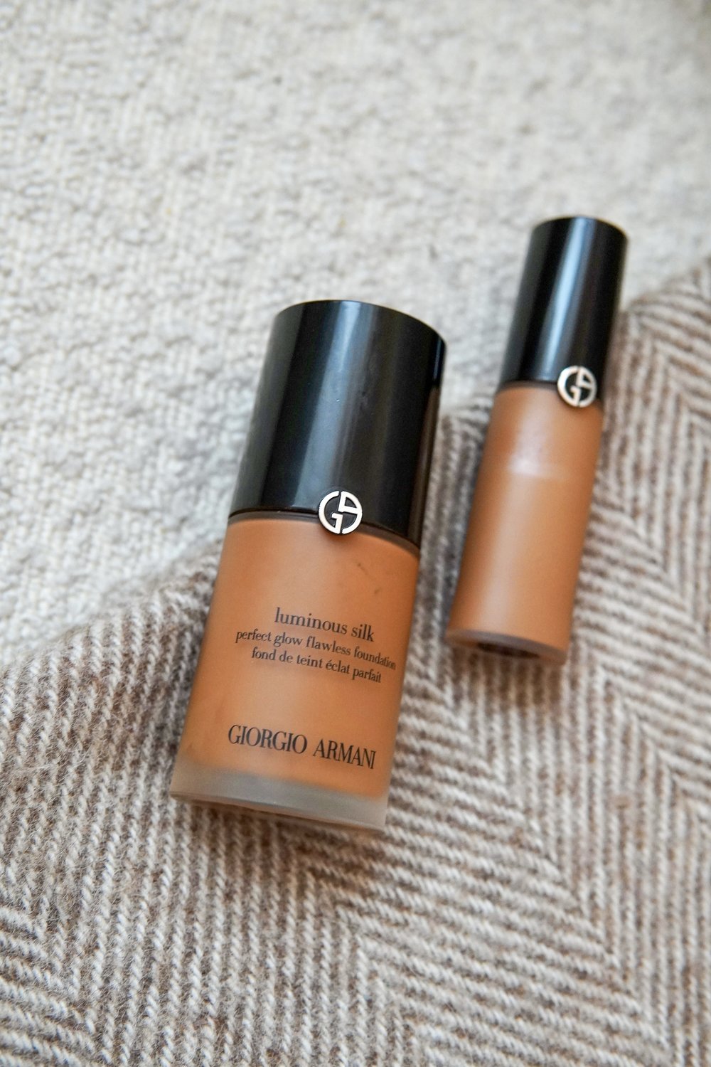 Giorgio Armani Luminous Silk Foundation Review - TESTING BEAUTY - EPISODE 10