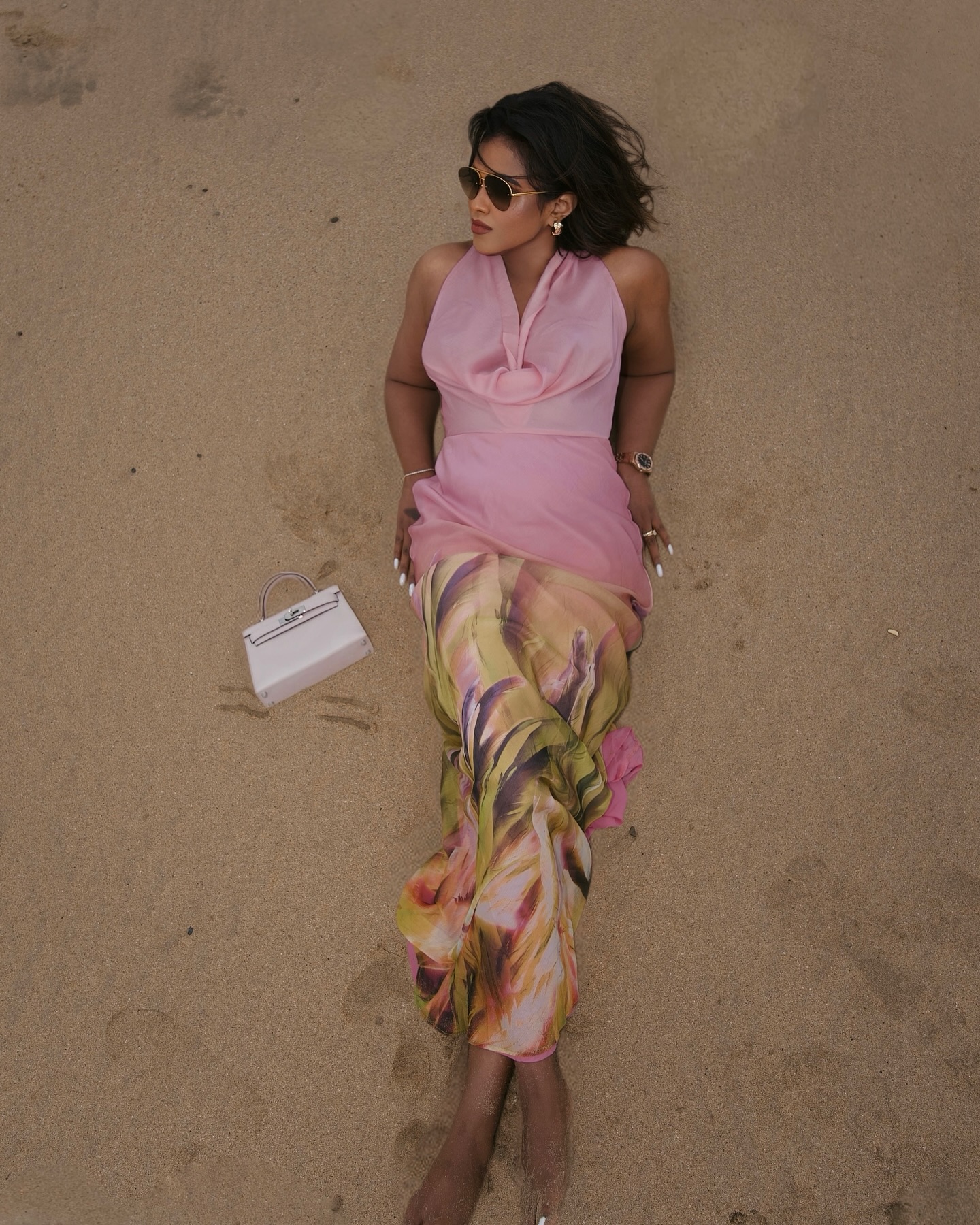 Beach dates or garden parties, @karen_millen has stunning summer dresses. SACHINI15 (giving 15% off site including sale). 🩷🤍 #karenmillen #mykm *Ad

#summerholiday #summerdress #summeroutfit #holidayoutfit #datenight #datenightdress #datenightoutfit #allpink #pinkdress #whitedress #discount_code #discountcode