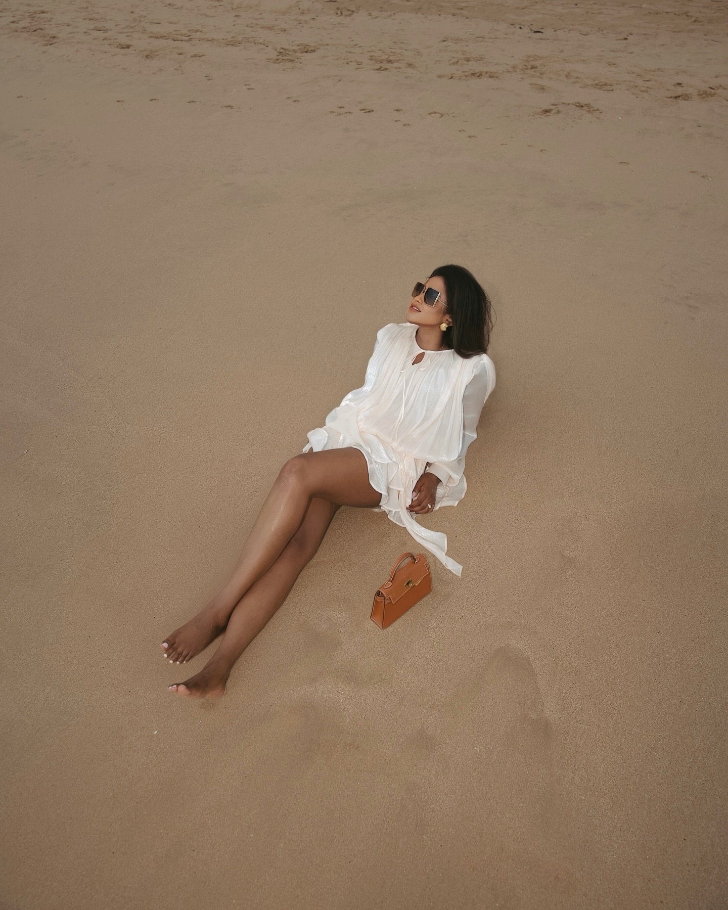 Moody beach days 🤍

#summerholiday #summerdress #summeroutfit #holidayoutfit #datenight #datenightdress #datenightoutfit #allpink #cutedress #beachdress