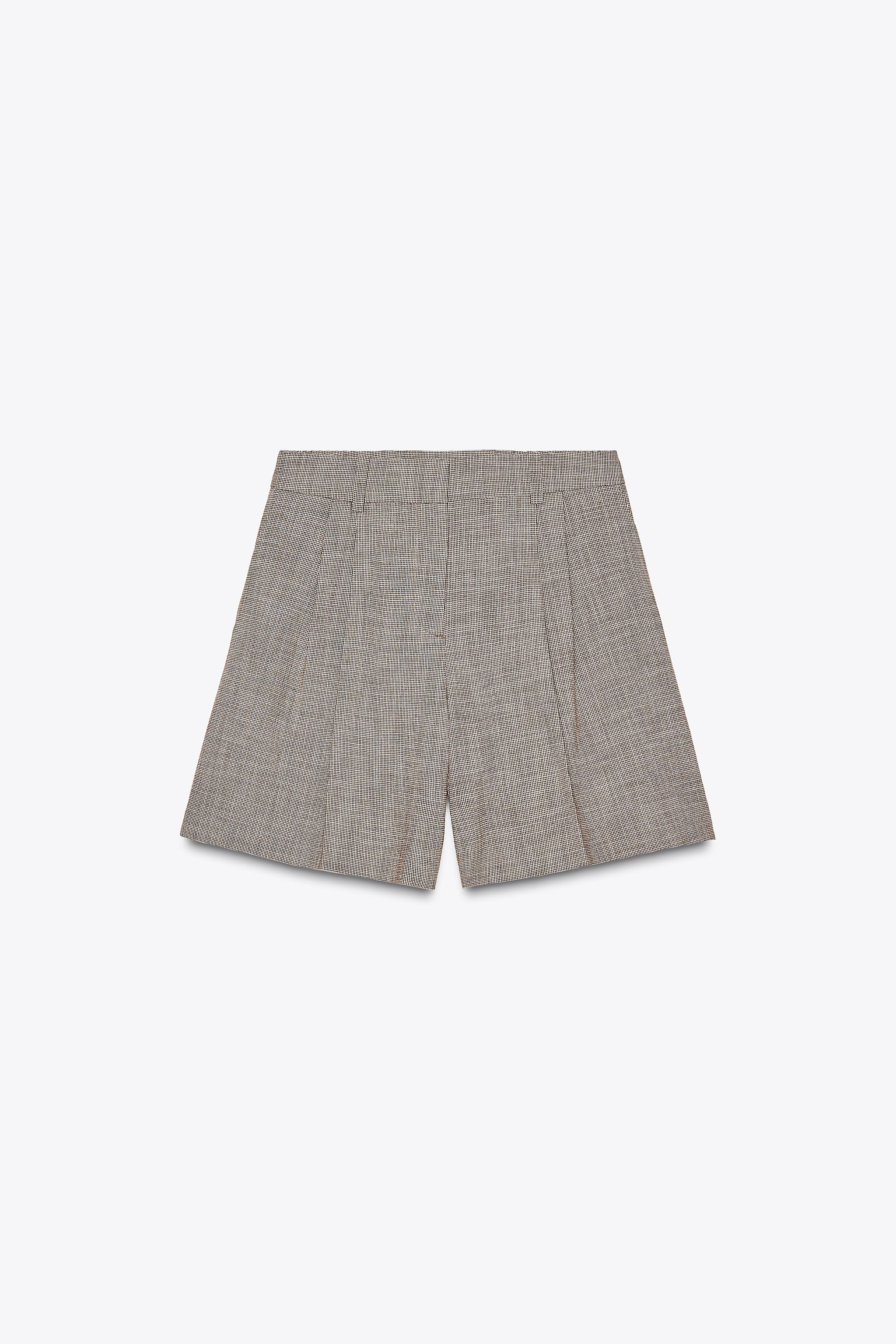 DARTED HIGH-WAIST BERMUDA SHORTS