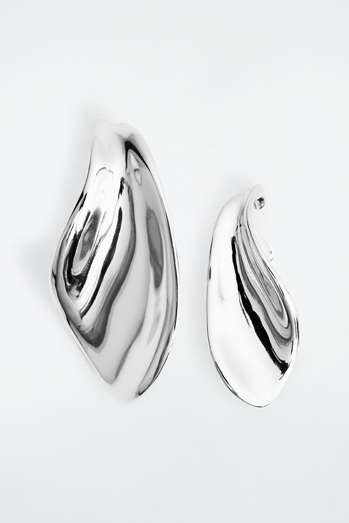 ORGANIC-SHAPED MISMATCHED EARRINGS